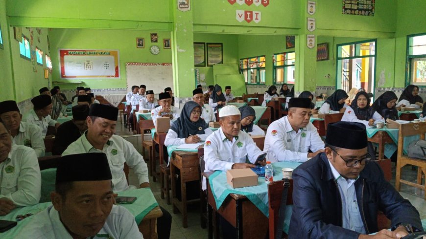 Sinergi Kepala Madrasah Hebat Mewujudkan Aliyah Penuh Inovasi, Mandiri dan Berprestasi Pada Acara Rapat Rutin KKMA Bulan Januari 2026
